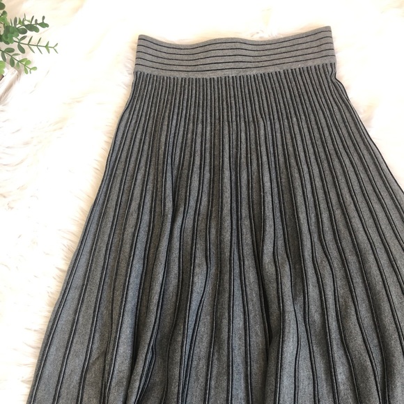 Max Studio Dresses & Skirts - NWT New Skirt A Line Gray Stripes Work Business S